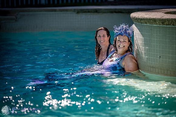 Lisa&Deb-1