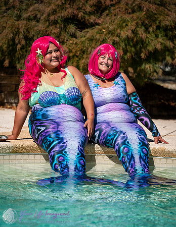 LisaPoolFun-1