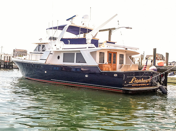 Yacht 2