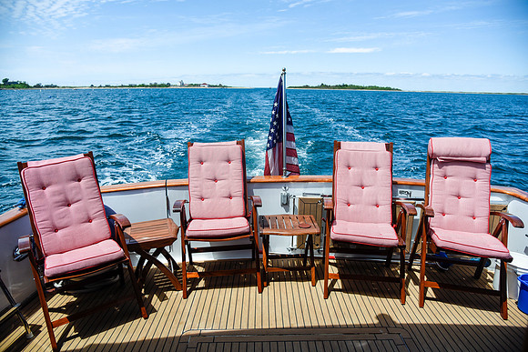 Yacht 6