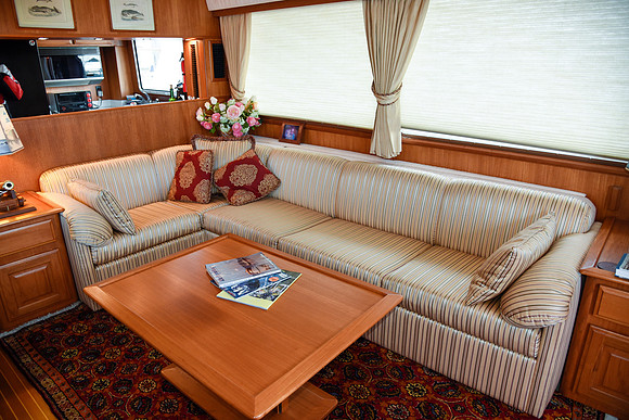 Yacht 8