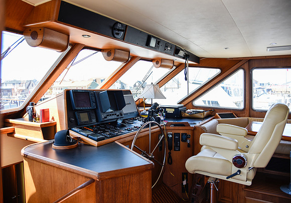 Yacht 10
