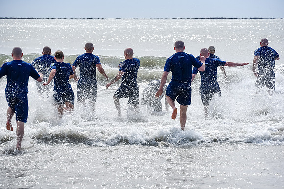 2024SuperPlunge-388